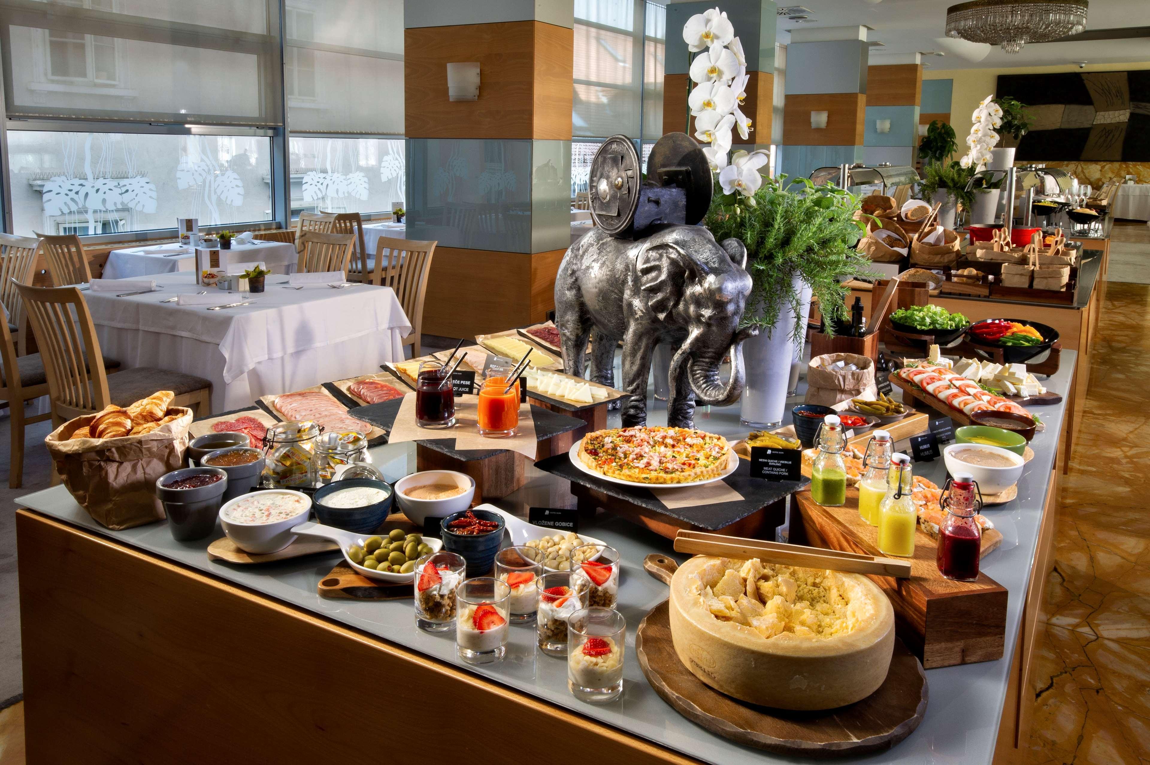 Best Western Premier Hotel Slon Ljubljana Ngoại thất bức ảnh